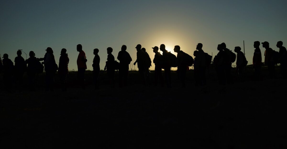 Leaders of massive human smuggling ring that funneled 20K illegal migrants from Guatemala to US arrested by Pinterest Preview nypost com